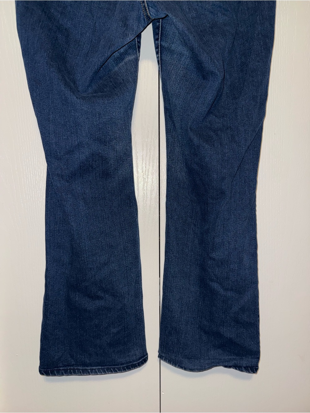 Gap Low Rise Long & Lean Jeans - Picture 6 of 15